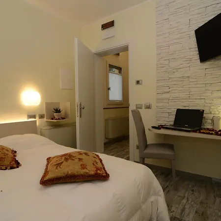 Pidkova 3* مودينا