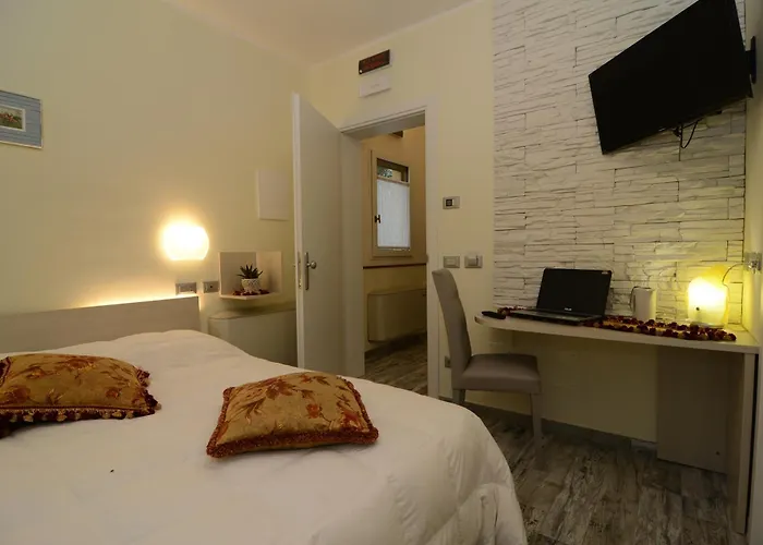 Pidkova 3* مودينا