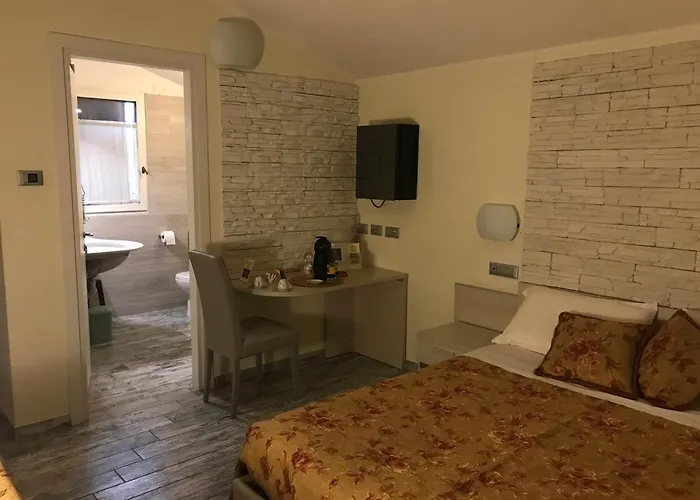 Pidkova 3* مودينا